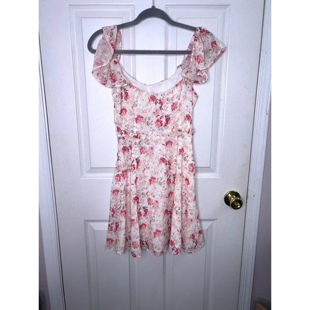 Mika and Gala Floral Cutout Mini Dress Romantic Cottagecore Date Night Size 8 - Picture 4 of 7